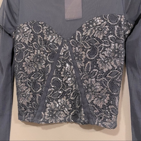 β¨ SALE β Everything Must Go! β¨ - Picture 3 of 4